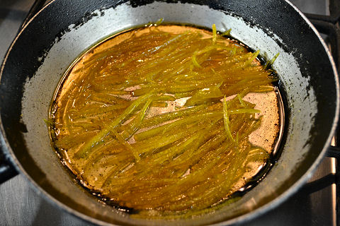 Candied Lemon Zest preparation