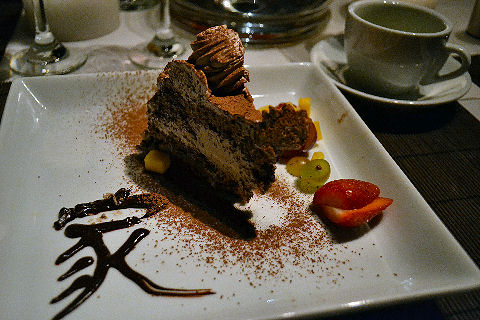 Casa Mun - chocolate mousse cake