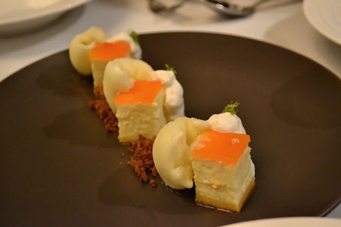 Central - sheeps milk cheesecake