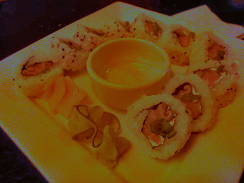 Cilantro - salmon sushi roll