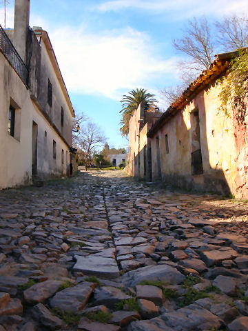 Colonia side street