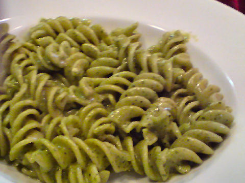 Cucina Paradiso - fussili con pesto