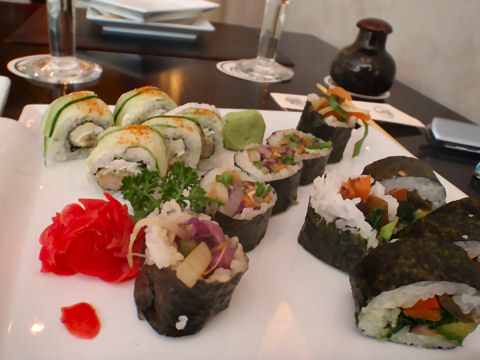 Dashi - trio of maki