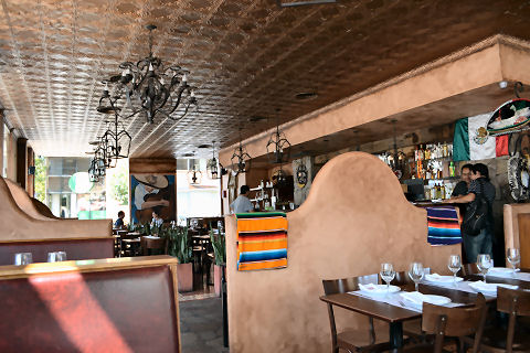 DF Restaurante Mexicano