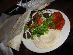 Fatoosh - Falafel Platter