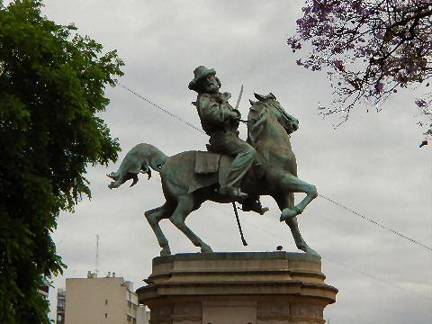 Plaza Italia - Garibaldi Statue