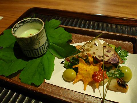Kajitsu - vegetable chips and edamame soup