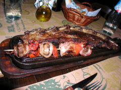 La Caballeriza - tira de asado and brochette de champignones