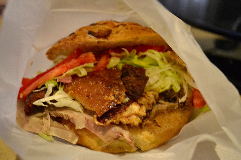 Lechon sandwich in La Paz
