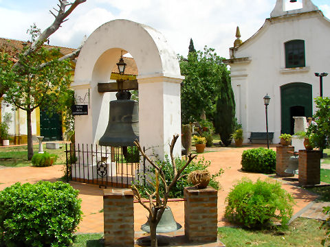 Enrique Udaonda museum