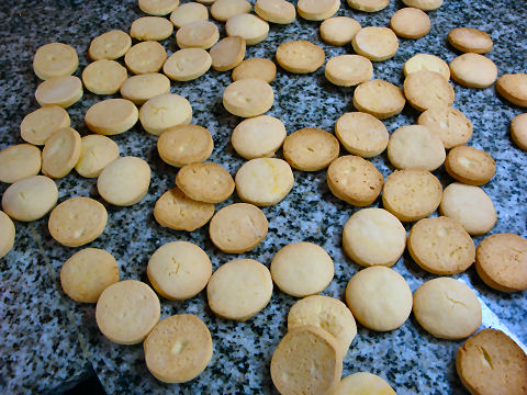 Alfajores maicenas practice