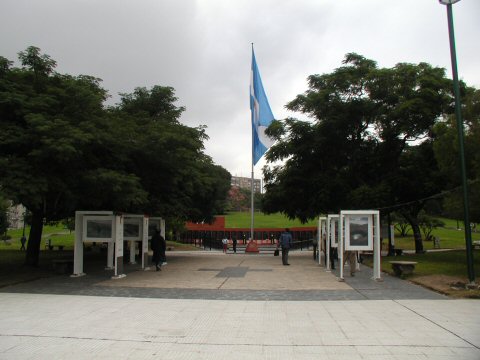 Malvinas Memorial photo exhibit