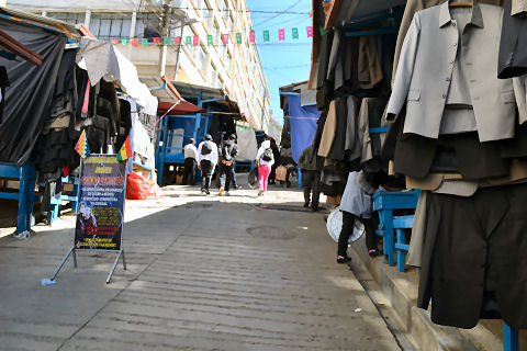 Graneros street market