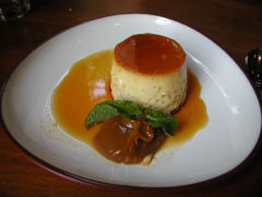 Miranda - flan with dulce de leche