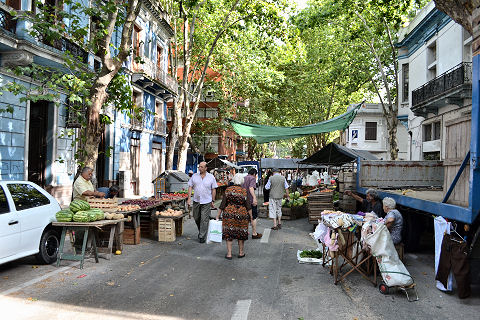 Barrio Sur market