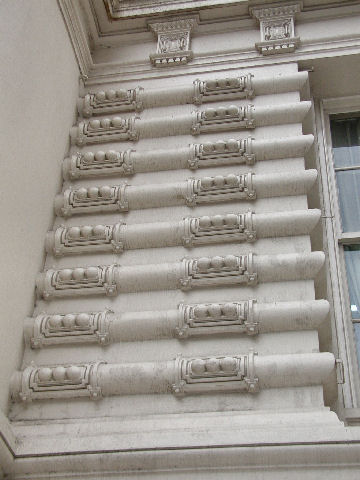 A government building along MT Alvear