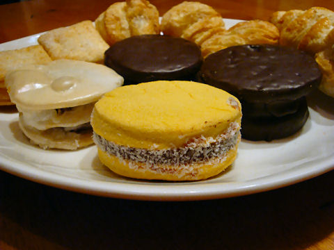 Closeup on the alfajores