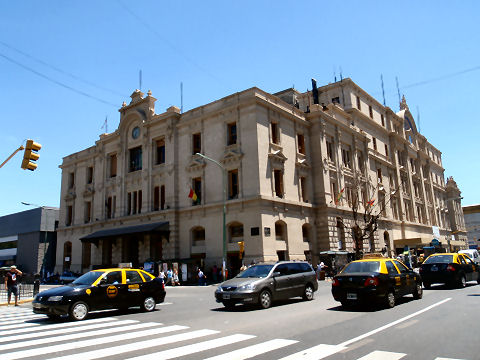 Pueyrredon walk - Estacion Once