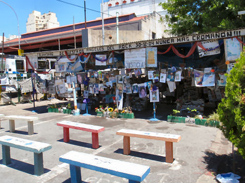 Pueyrredon walk - Cromanon memorial