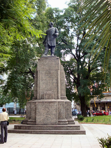 Statue of Jose Manuel Estrada