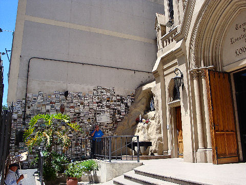 Templo de Nuestra Senora de Lourdes