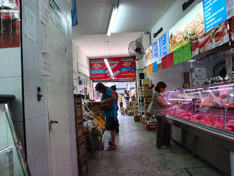 Gran Mercado Rivadavia