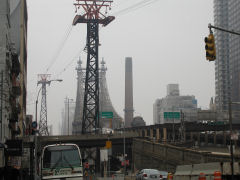 Roosevelt Island tram and 59th Street Bridge