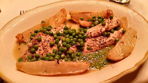 Rosebud - chicken vesuvio