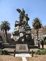 San Martin - statue in the town plaza