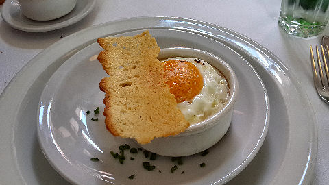 Social Paraiso - baked egg