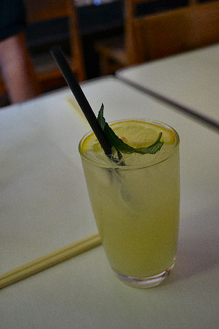 Sudestada - thai lemonade