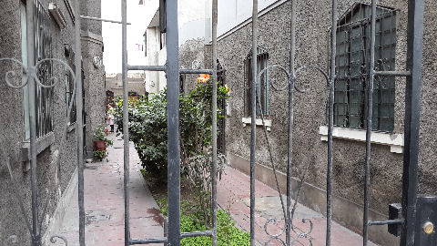 Gate in Surquillo