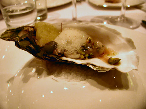 Tegui - warm oyster