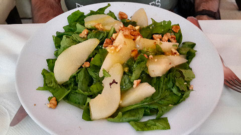 Telmo Mio - Spinach Pear Salad