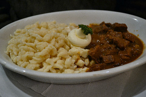 Turandot - veal goulash