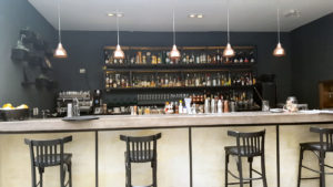 Lincoln Kitchen & Bar - bar